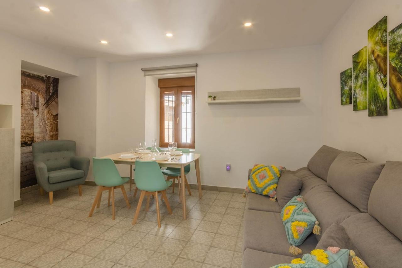 Apartamentos Miguel De Cervantes Centro קורדובה מראה חיצוני תמונה