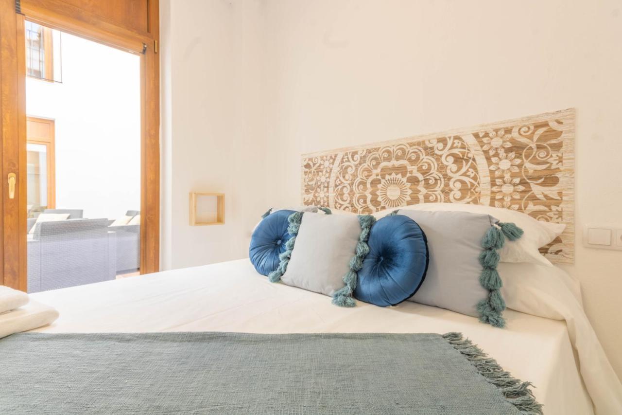Apartamentos Miguel De Cervantes Centro קורדובה מראה חיצוני תמונה