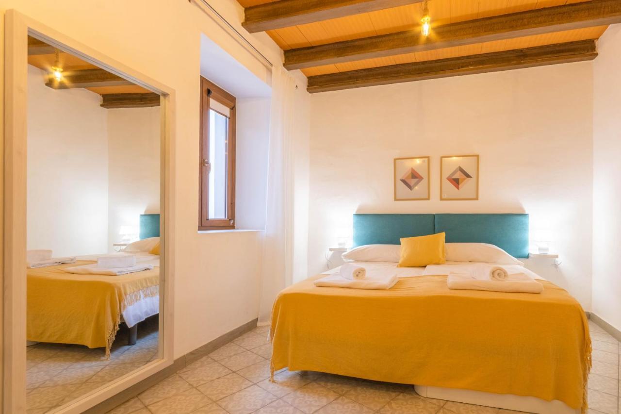 Apartamentos Miguel De Cervantes Centro קורדובה מראה חיצוני תמונה