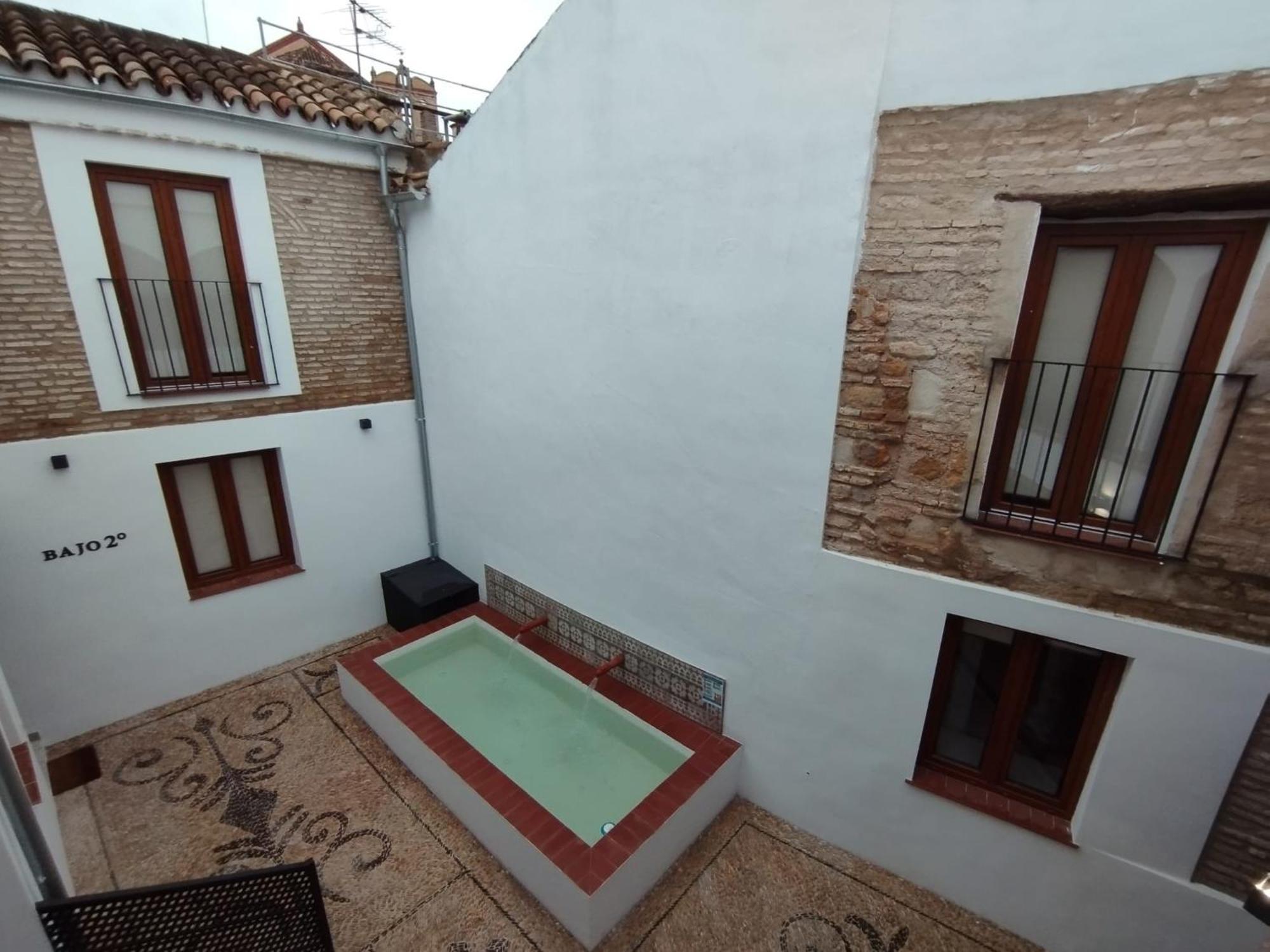 Apartamentos Miguel De Cervantes Centro קורדובה מראה חיצוני תמונה