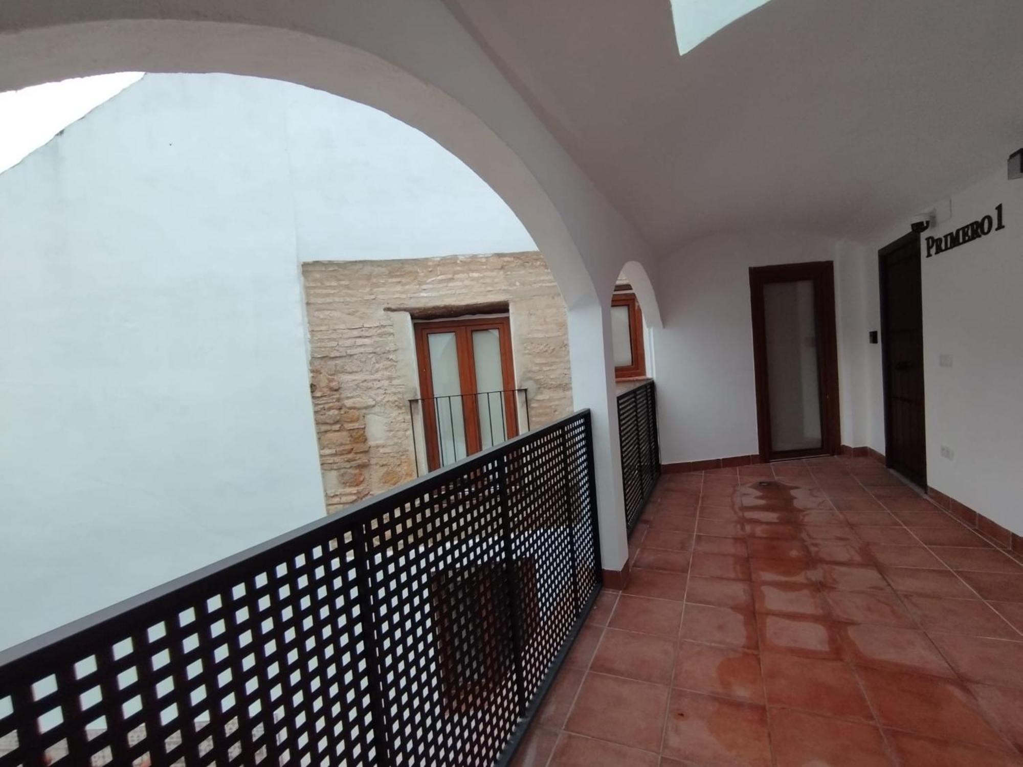 Apartamentos Miguel De Cervantes Centro קורדובה מראה חיצוני תמונה