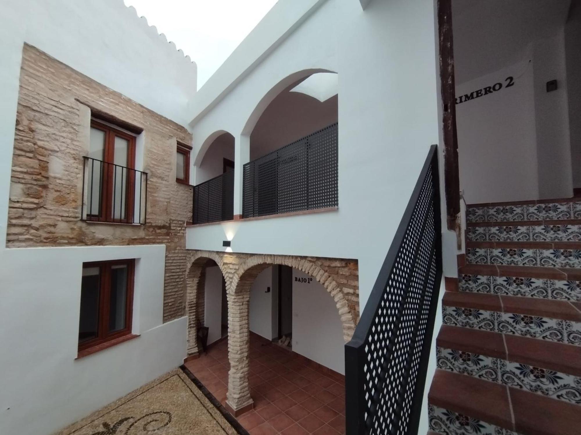 Apartamentos Miguel De Cervantes Centro קורדובה מראה חיצוני תמונה