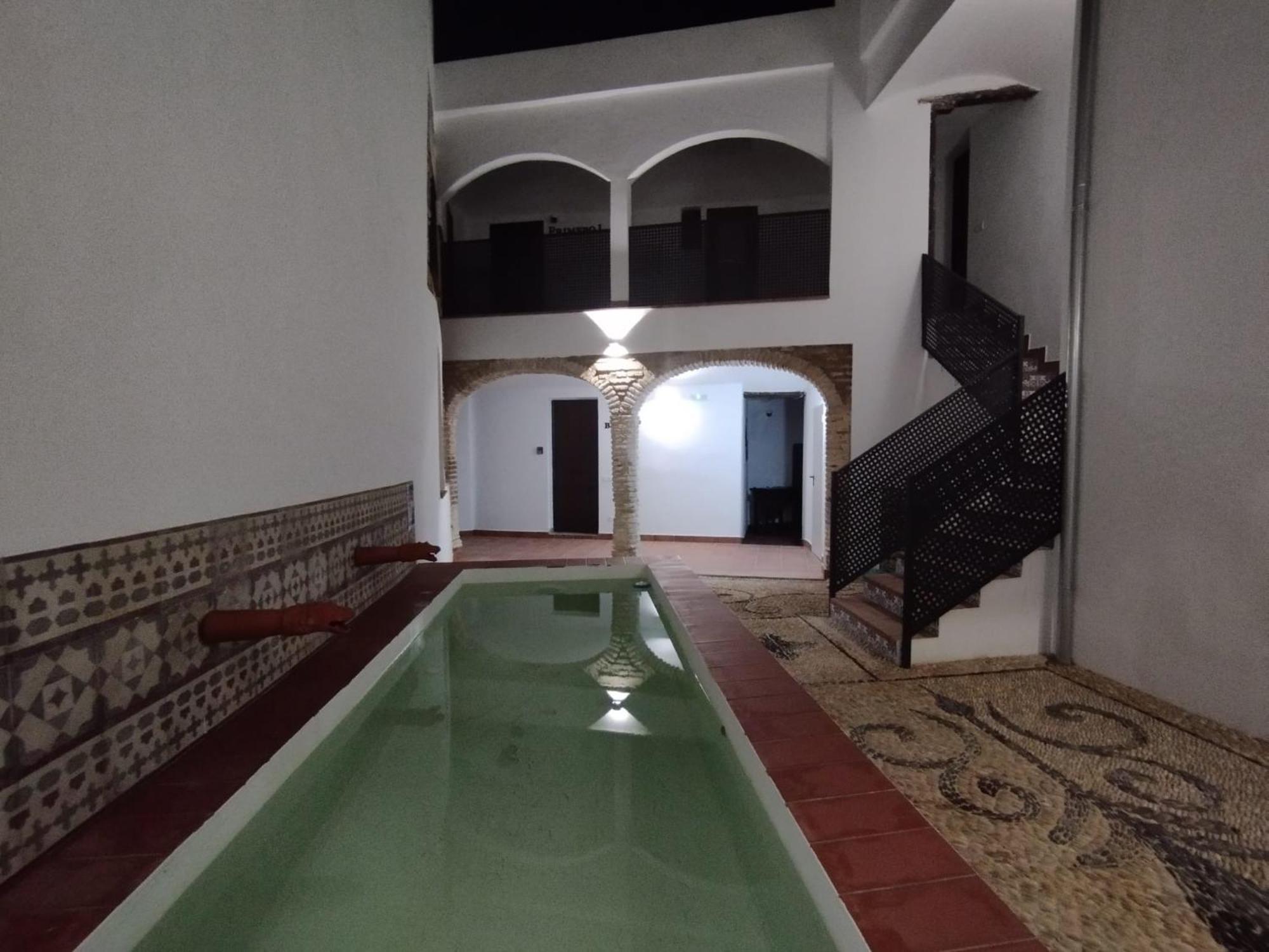 Apartamentos Miguel De Cervantes Centro קורדובה מראה חיצוני תמונה