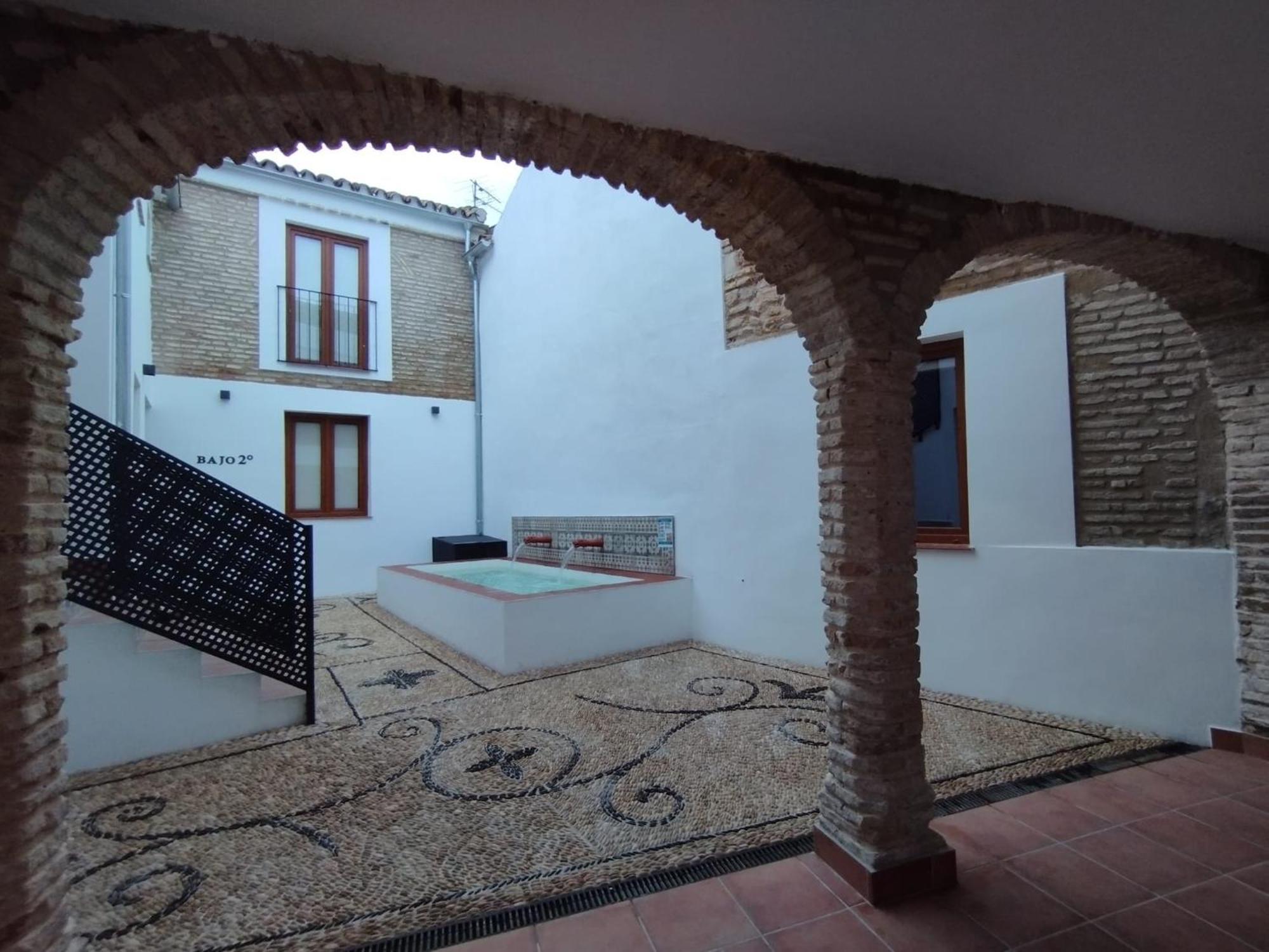 Apartamentos Miguel De Cervantes Centro קורדובה מראה חיצוני תמונה