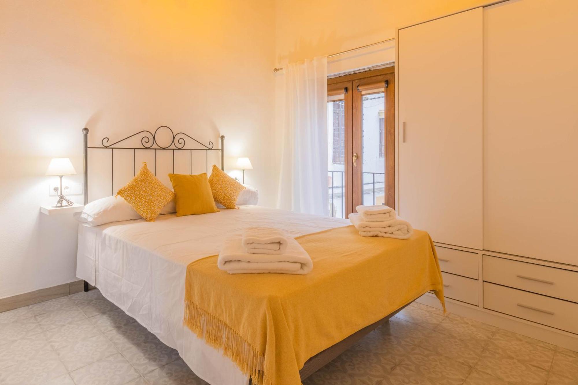 Apartamentos Miguel De Cervantes Centro קורדובה מראה חיצוני תמונה