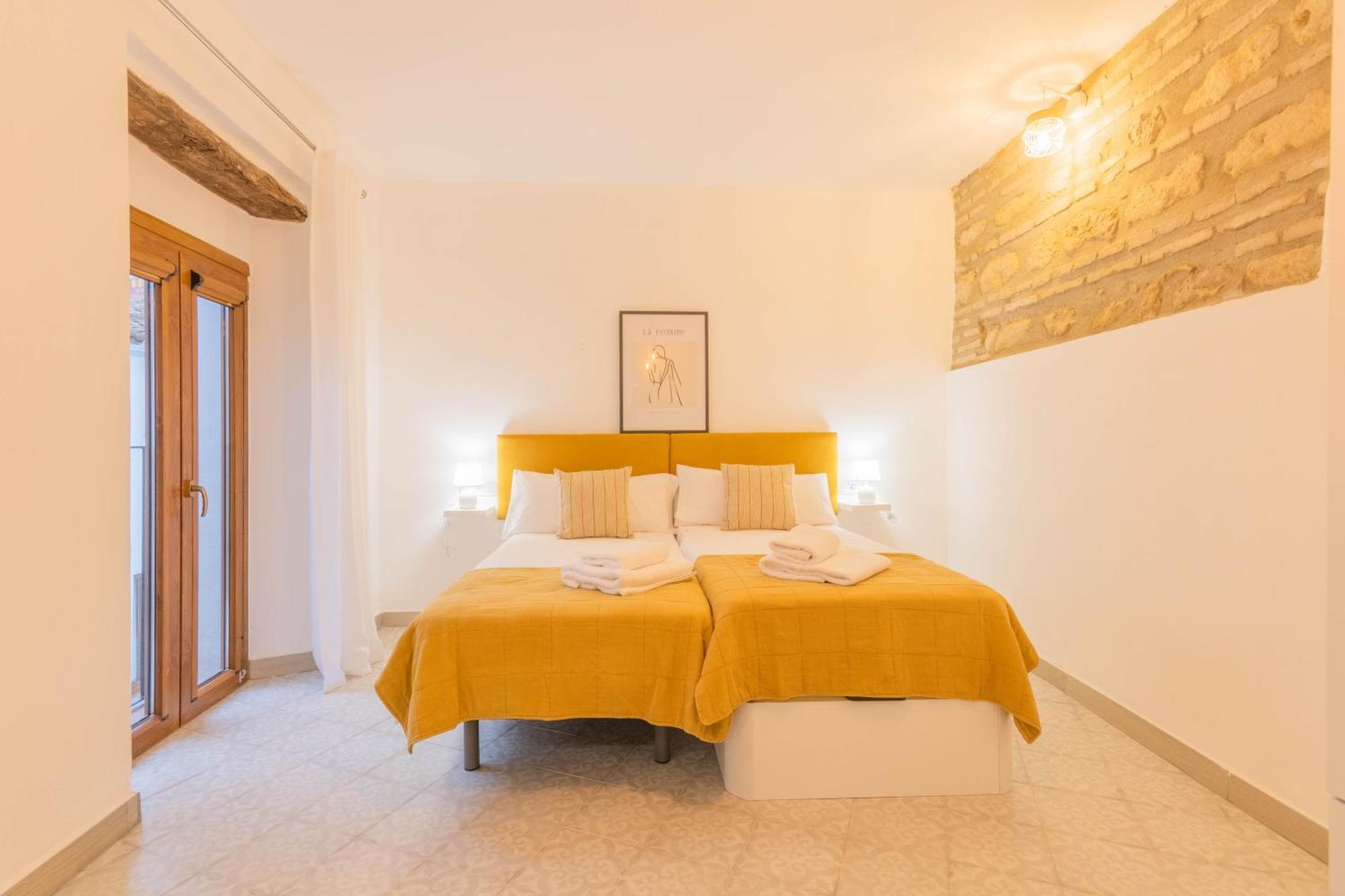 Apartamentos Miguel De Cervantes Centro קורדובה מראה חיצוני תמונה